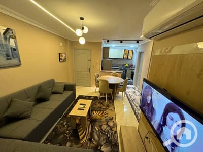 2 Bedroom Flat for Sale in Sheraton, Cairo - 03. jpg