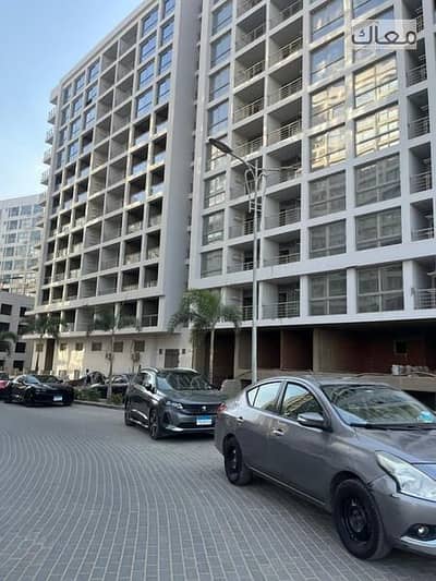 2 Bedroom Flat for Sale in Katameya, Cairo - b3c10974-0240-400f-b18d-c2c38427ba6e. jpeg
