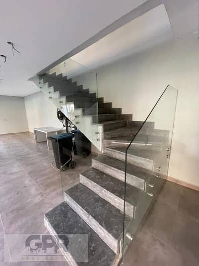 4 Bedroom Duplex for Sale in New Cairo, Cairo - 494994842_122129417792644114_7475950930730511069_n. jpg
