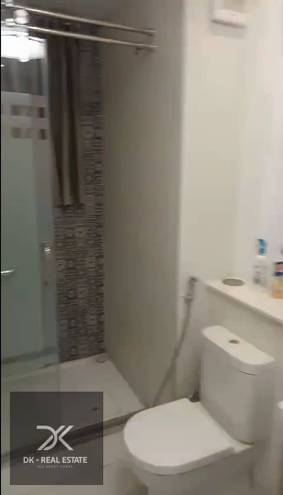 4 3. PNG