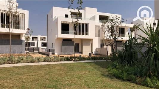 5 Bedroom Townhouse for Sale in 6th of October, Giza - 1. png