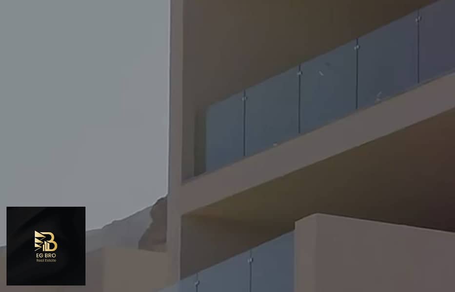 2 MAVEN0000. png