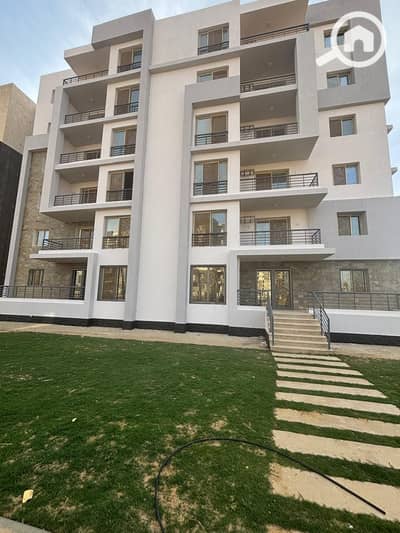 3 Bedroom Apartment for Sale in Sheikh Zayed, Giza - b65f084d-7297-45ac-ae2b-a70b9586c2c4. jpg