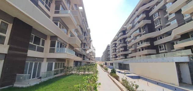 3 Bedroom Flat for Sale in New Cairo, Cairo - 482207199_1146932057110808_7069579499252882548_n. jpg