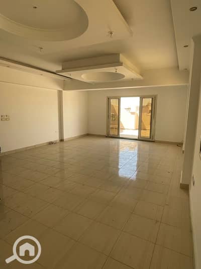 شقة 3 غرف نوم للايجار في القاهرة الجديدة، القاهرة - WhatsApp Image 2025-04-27 at 2.58. 56 PM (1). jpeg