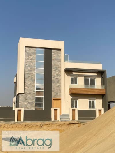 5 Bedroom Villa for Sale in Sheikh Zayed, Giza - IMG-20250323-WA0640. jpg