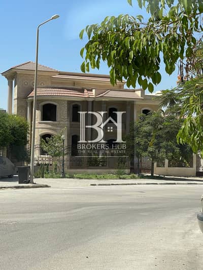 فیلا 8 غرف نوم للبيع في الشيخ زايد، الجيزة - WhatsApp Image 2025-05-07 at 09.46. 02_6197b76e. jpg