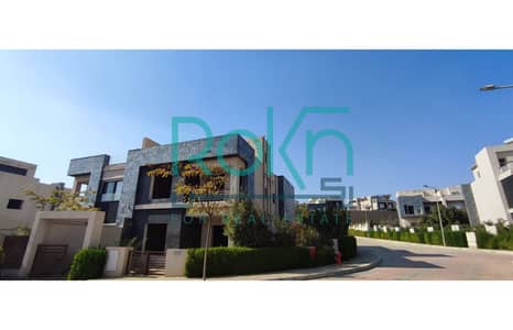 4 Bedroom Villa for Sale in Sheikh Zayed, Giza - WhatsApp Image 2025-04-14 at 6.31. 24 PM (1). jpg