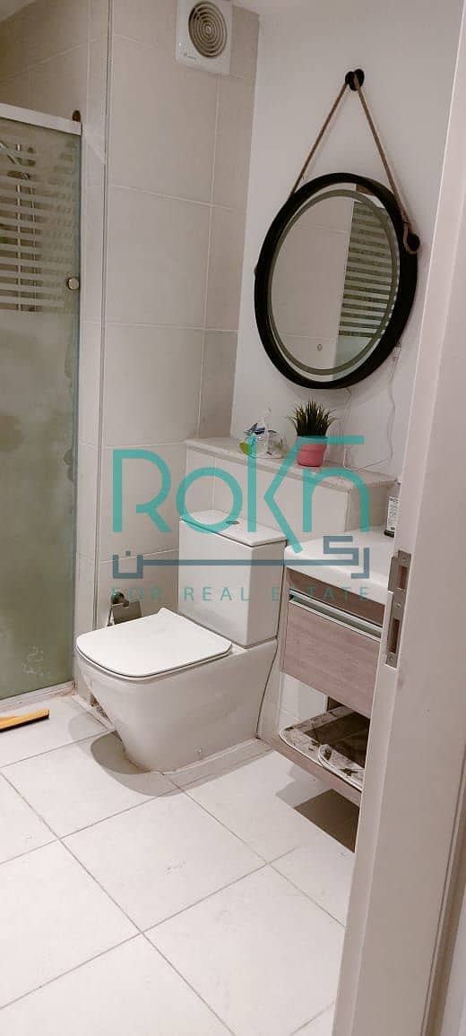 9 5115e747-6976-4eba-9ea7-bcec1d5a454c. jpeg