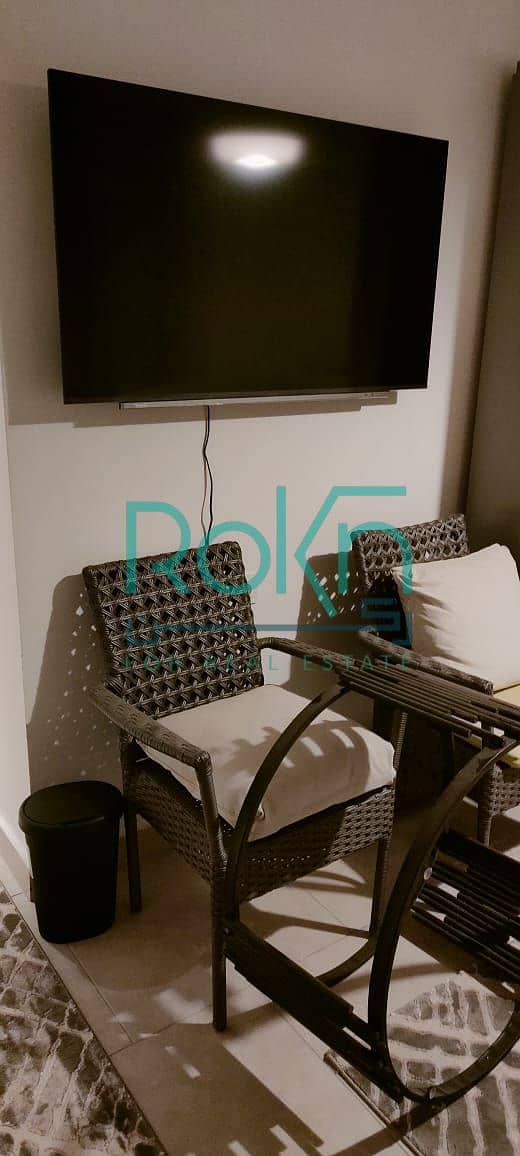 10 6682e162-f72e-4d13-8f26-65ef723dc7e1. jpeg