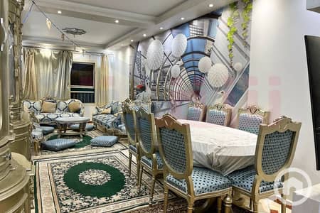 شقة 3 غرف نوم للايجار في كليوباترا، الإسكندرية - IMG-20250504-WA0004. jpg