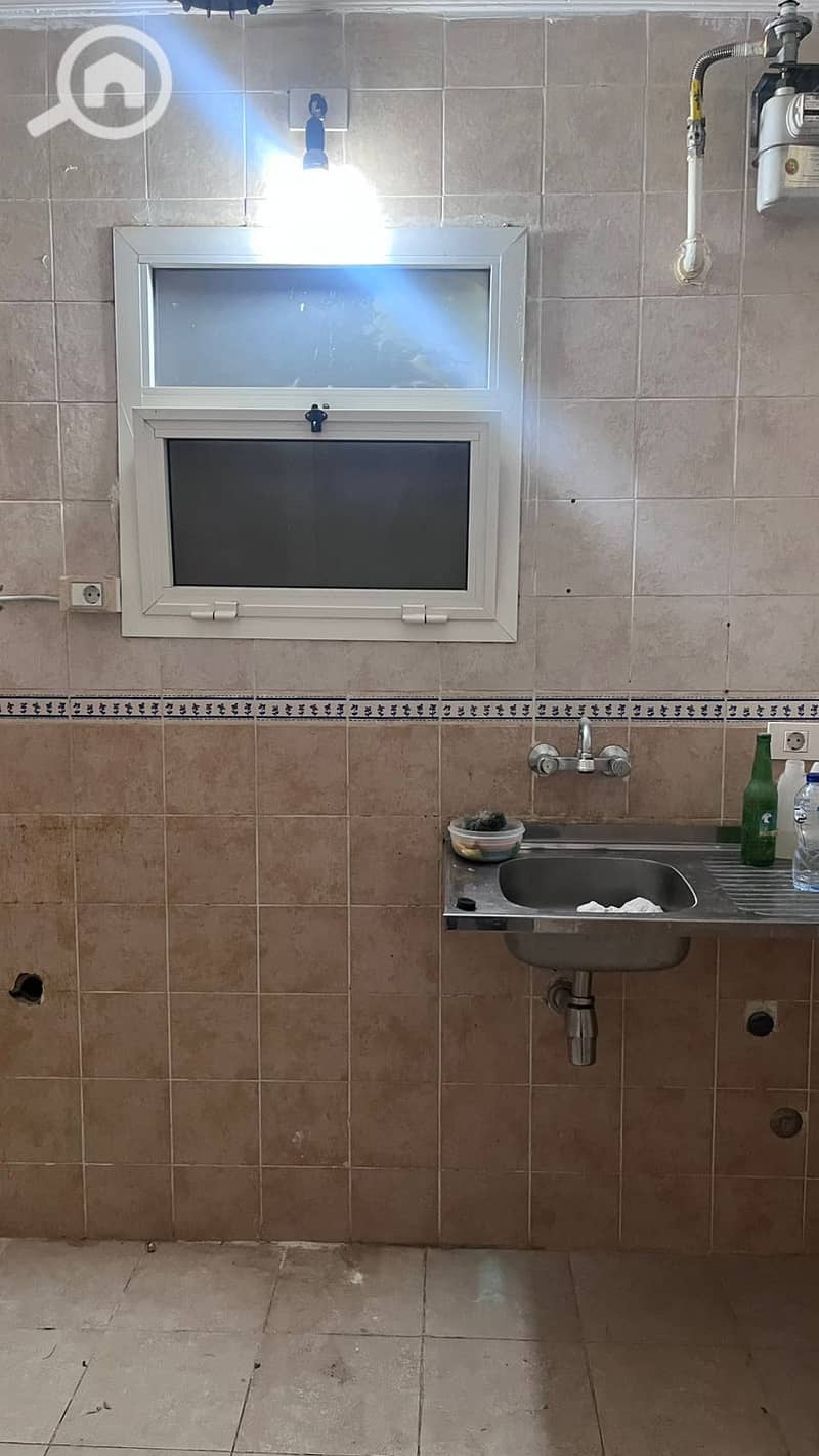 6 5. jpg