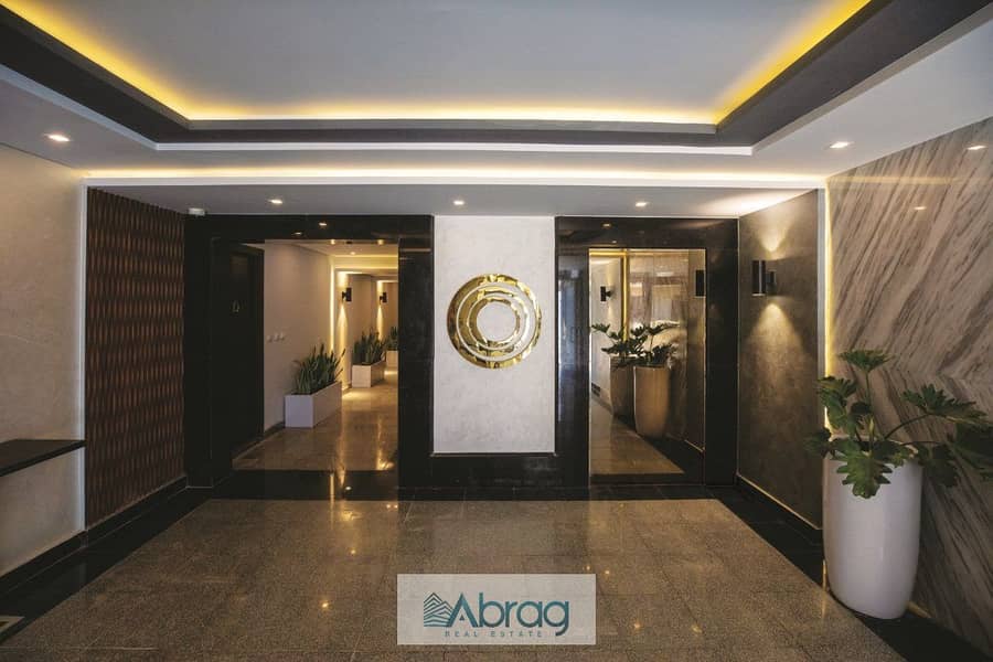 14 Entrance-Medium. jpg