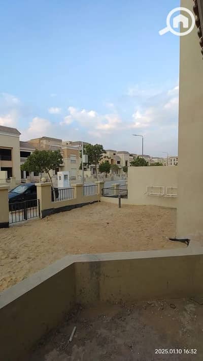 تاون هاوس 3 غرف نوم للبيع في مدينة المستقبل، القاهرة - WhatsApp Image 2025-01-24 at 19.17. 17_6329c55b. jpg