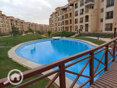 3 Bedroom Flat for Sale in Katameya, Cairo - Ground floor apartment 200m for immediate delivery for sale in Stone Residence, installments Stone Park