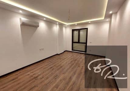 3 Bedroom Flat for Sale in Sheikh Zayed, Giza - 474592823_1292145342025174_6641198784235837462_n. jpg