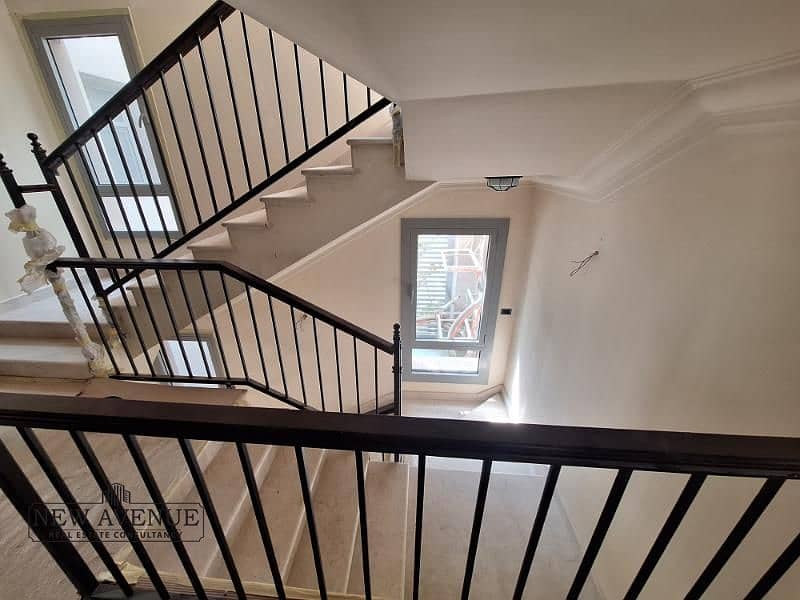 4 WhatsApp Image 2025-05-08 at 7.06. 56 PM. jpg