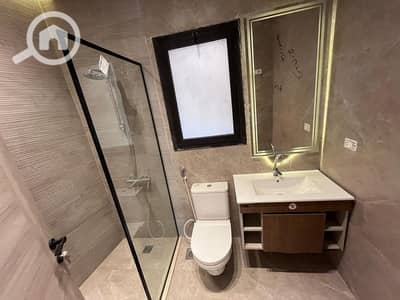 5 Bedroom Apartment for Sale in Sheikh Zayed, Giza - 458655575_1337109023734774_7223586661839140569_n. jpg