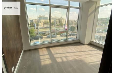 Office for Rent in Sheikh Zayed, Giza - iMxyIN8NmoaKGIT3055HK9IdVuKe1f9JlrZqLtGc. jpg