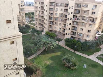 3 Bedroom Flat for Sale in Madinaty, Cairo - IMG-20250428-WA0031. jpg