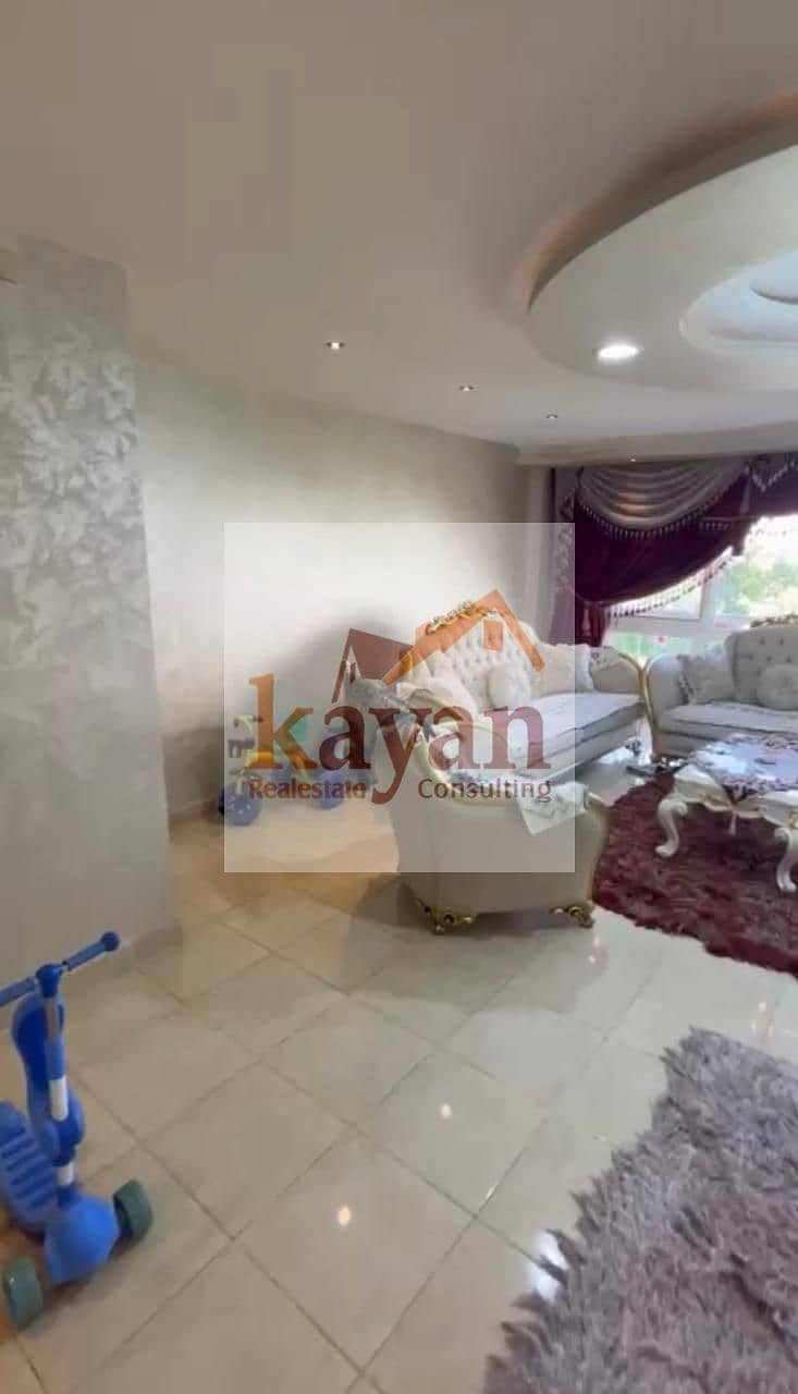 5 320cdaa1-91dc-42f1-ab14-f9264b2303b9. jpg