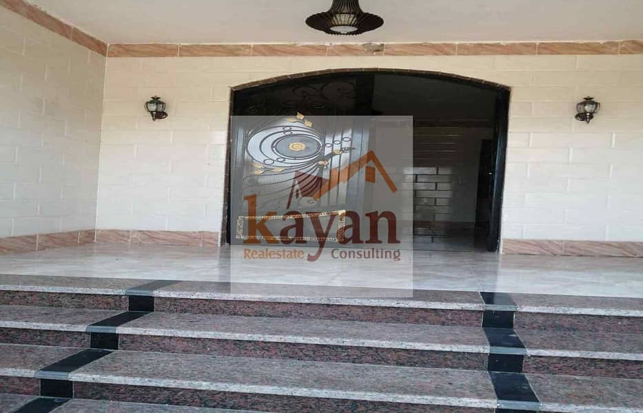 10 5e0c5724-01b1-4161-b909-8d8bdb0f4354. jpg