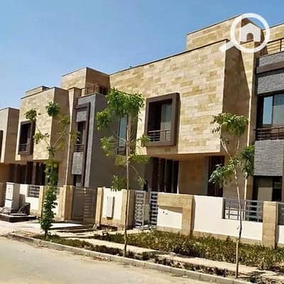 3 Bedroom Townhouse for Sale in New Cairo, Cairo - 320497110_5861624390568370_4575551774445447073_n. jpg