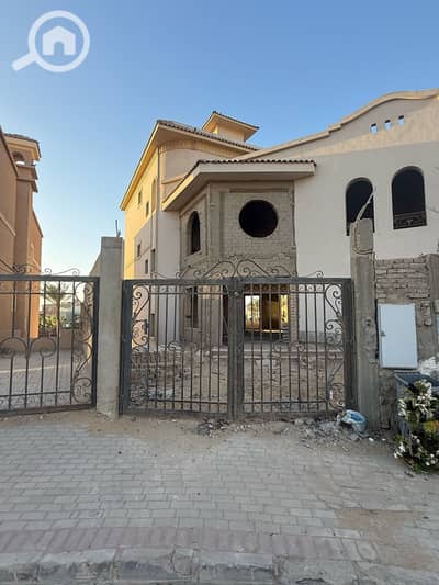 فیلا 6 غرف نوم للبيع في القاهرة الجديدة، القاهرة - WhatsApp Image 2025-05-11 at 12.21. 01_a7503cca. jpg