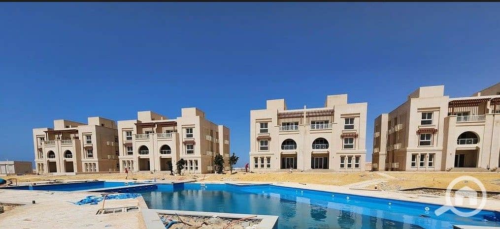 8 شالية للبيع في جايا الساحل الشمالي. jpg
