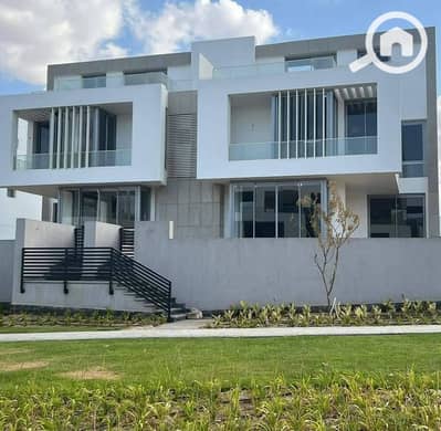 5 Bedroom Villa for Sale in 6th of October, Giza - 479714077_9155025151211902_5550539817248385356_n. jpg