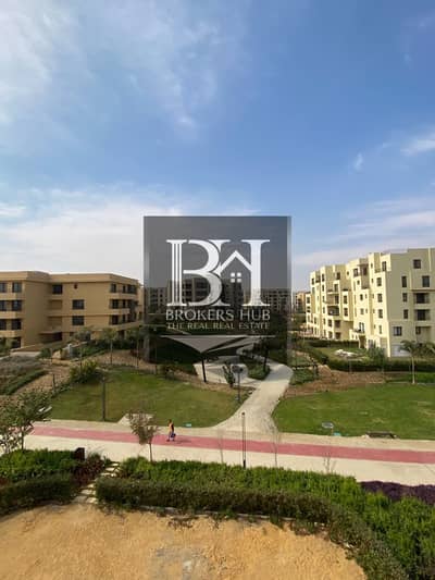 2 Bedroom Apartment for Sale in 6th of October, Giza - IMG-20250505-WA0161. jpg