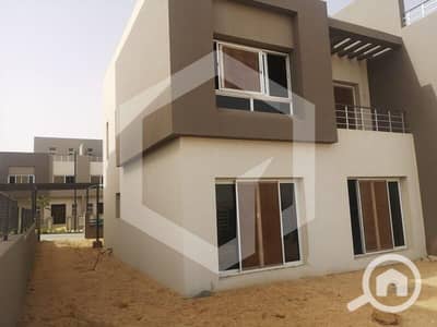 3 Bedroom Townhouse for Sale in Sheikh Zayed, Giza - Etapa 1. jpg