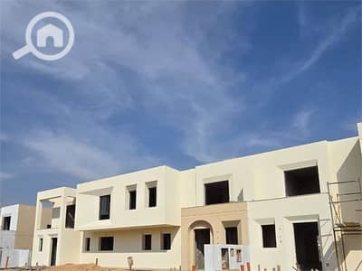 3 Bedroom Townhouse for Sale in Sheikh Zayed, Giza - IMG-20250220-WA0461_800x600. jpg