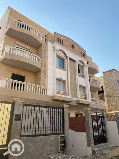 3 Bedroom Flat for Sale in New Cairo, Cairo - IMG-20250508-WA0385. jpg