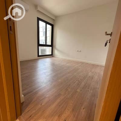 3 Bedroom Apartment for Sale in Sheikh Zayed, Giza - 431185670_945502290269877_5746497719964321503_n (1). jpg