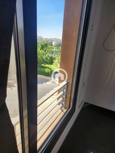 2 Bedroom Apartment for Sale in Sheikh Zayed, Giza - IMG-20250512-WA0353. jpg