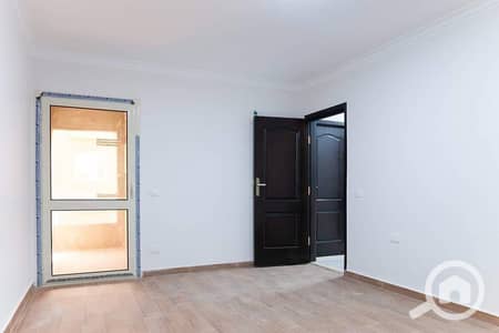 3 Bedroom Flat for Sale in New Cairo, Cairo - 482242127_619743747525833_763905563819733974_n. jpg