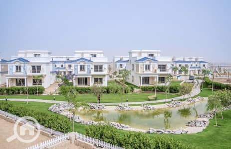 5 Bedroom Townhouse for Sale in 6th of October, Giza - 1. jpg