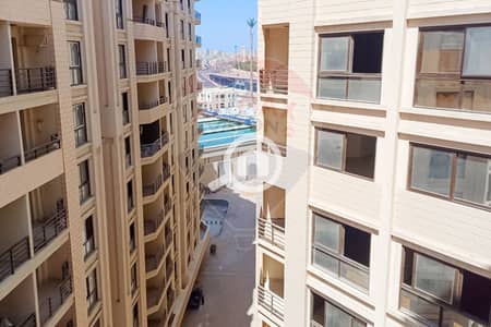 فلیٹ 3 غرف نوم للايجار في سموحة، الإسكندرية - 1. jpg