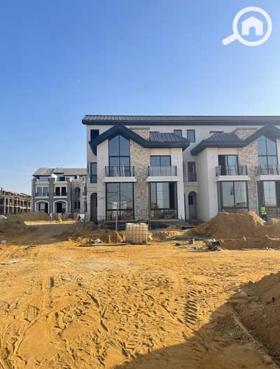 3 Bedroom Villa for Sale in New Cairo, Cairo - 2172edff-7480-425e-8c59-66a28fd5baee. jpeg
