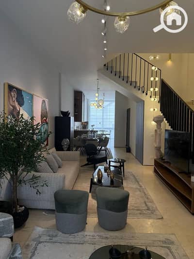 فیلا 3 غرف نوم للبيع في مدينة الشروق، القاهرة - FB_IMG_1744392880041. jpg