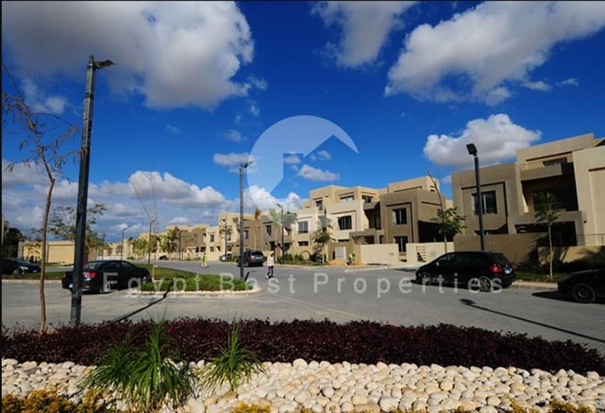 13 palm-parks-compound. jpg