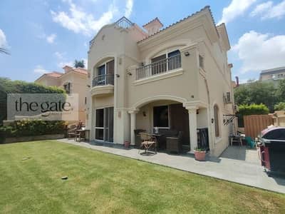 4 Bedroom Townhouse for Sale in Shorouk City, Cairo - باتيو5067. jpg