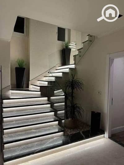 5 Bedroom Villa for Sale in New Cairo, Cairo - 1. jpg