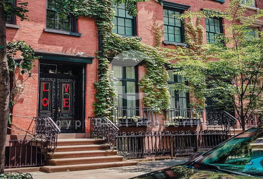 5 Cover-What-to-do-in-Greenwich-Village-NYC-New-york-city-manhattan-travel-guide-SVADORE-travel-blog-1-2-copy-1. jpg