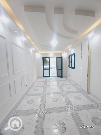 2 Bedroom Flat for Sale in Nakheel, Alexandria - شقة للبيع في شاطي النخيل 650الف في قلب الخدمات موقع مميز جدا