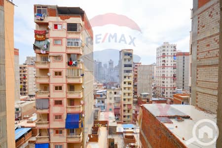 فلیٹ 3 غرف نوم للبيع في ميامي، الإسكندرية - DSC_0445. JPG