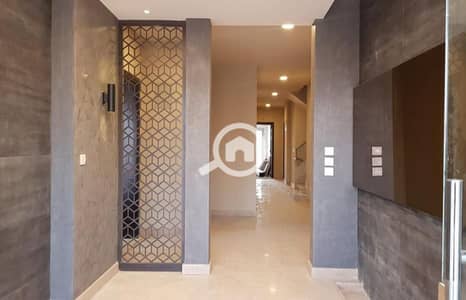 4 Bedroom Penthouse for Sale in Sheikh Zayed, Giza - WhatsApp_Image_2022-06-17_at_6.22. 35_PM_1400x900. jpeg