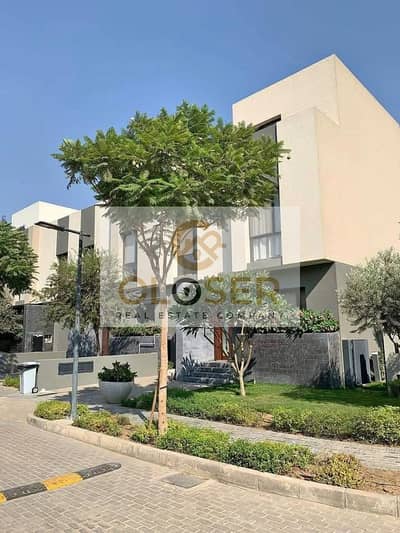 3 Bedroom Townhouse for Sale in Shorouk City, Cairo - 487425594_1475950700456361_4983282653027344697_n. jpg