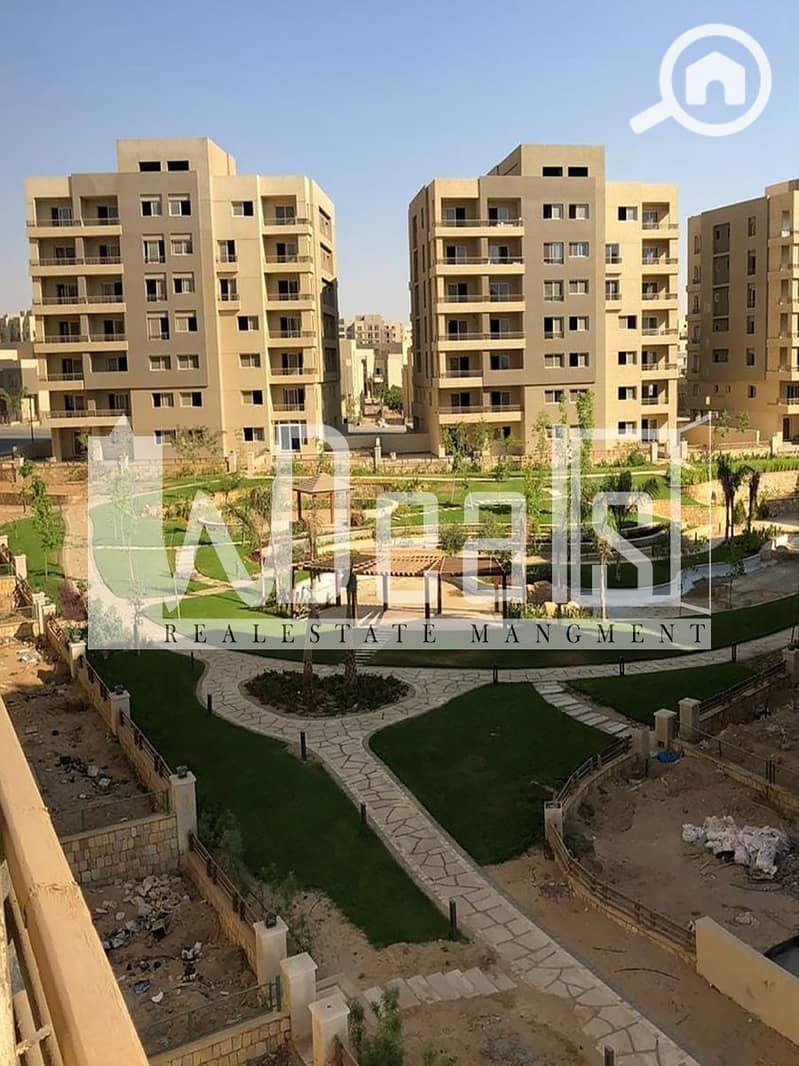 10 وحدات-للبيع-في-ذا-سكوير. jpg